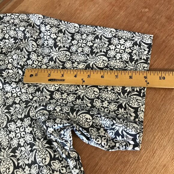 Bishop Street Hawaiian Shirt Men 3XL Gray Pineapple Floral Pocket Pullover 18264 - Picture 9 of 10